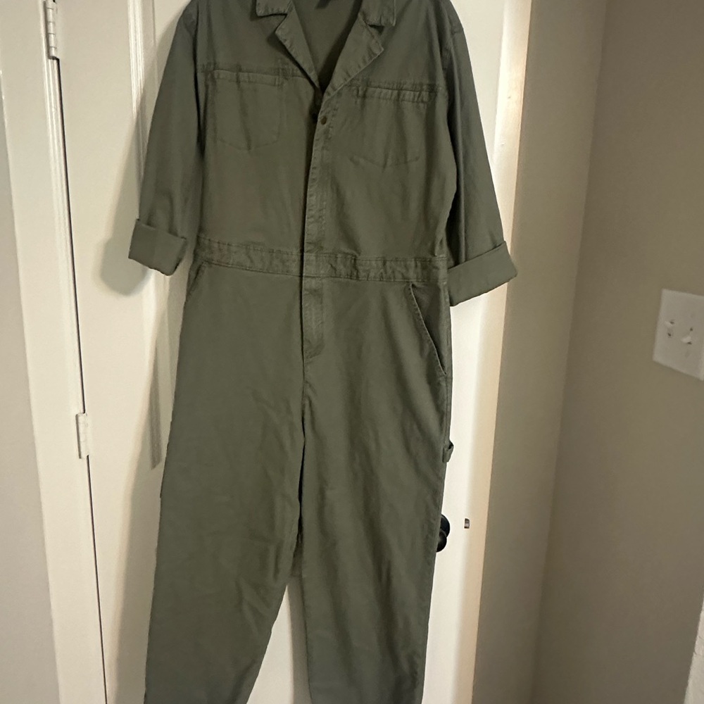 Universal Threads Olive Green Utility Jumpsuit Size 12